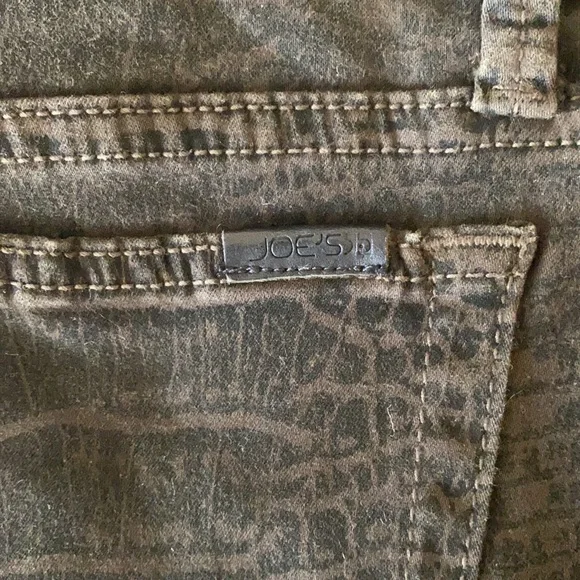 Joe’s Jeans snakeskin print skinny pants - Picture 6 of 6